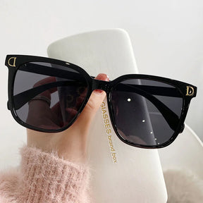 Óculos de Sol Feminino Designer Quadrado